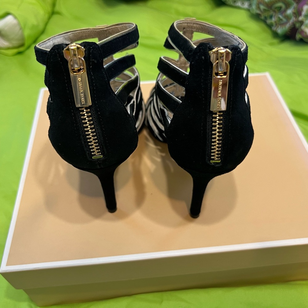 Mk Heels - image 2